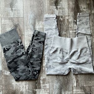 Two medium camouflage leggings